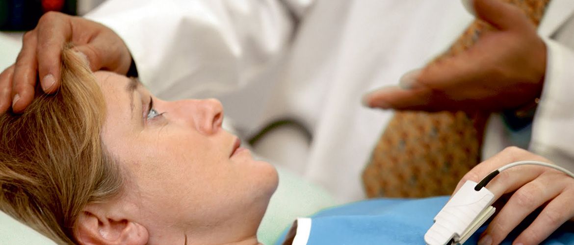 4_caregiver-and-patient1