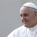 Pope Francis arrives to lead the weekly general audience in Saint Peter's Square at the Vatican March 27, 2013. Holy Week is celebrated in many Christian traditions during the week before Easter. REUTERS/Tony Gentile (VATICAN - Tags: RELIGION)